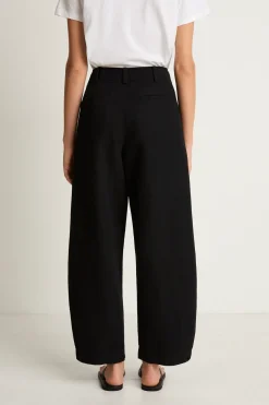 Apiece Apart Bari Crop Trouser - Black