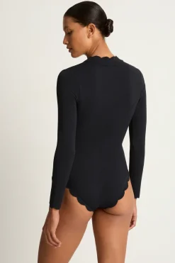 Marysia North Sea rashguard in black