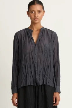 Pas De Calais Botanical Dye Blouse With Front Pocket - Green