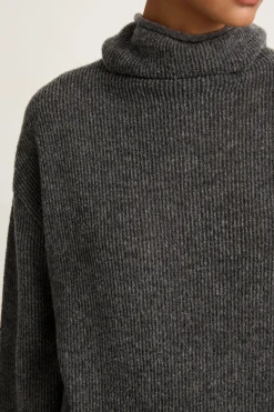 Pas De Calais Fine Bouclé Turtleneck Knit Pullover - Heather Grey