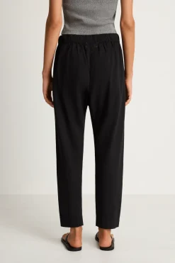 Xirena Draper pant in black
